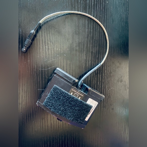 TT ANVIS 6/9 Low Profile NVG Battery Pack - Picture 2 of 4